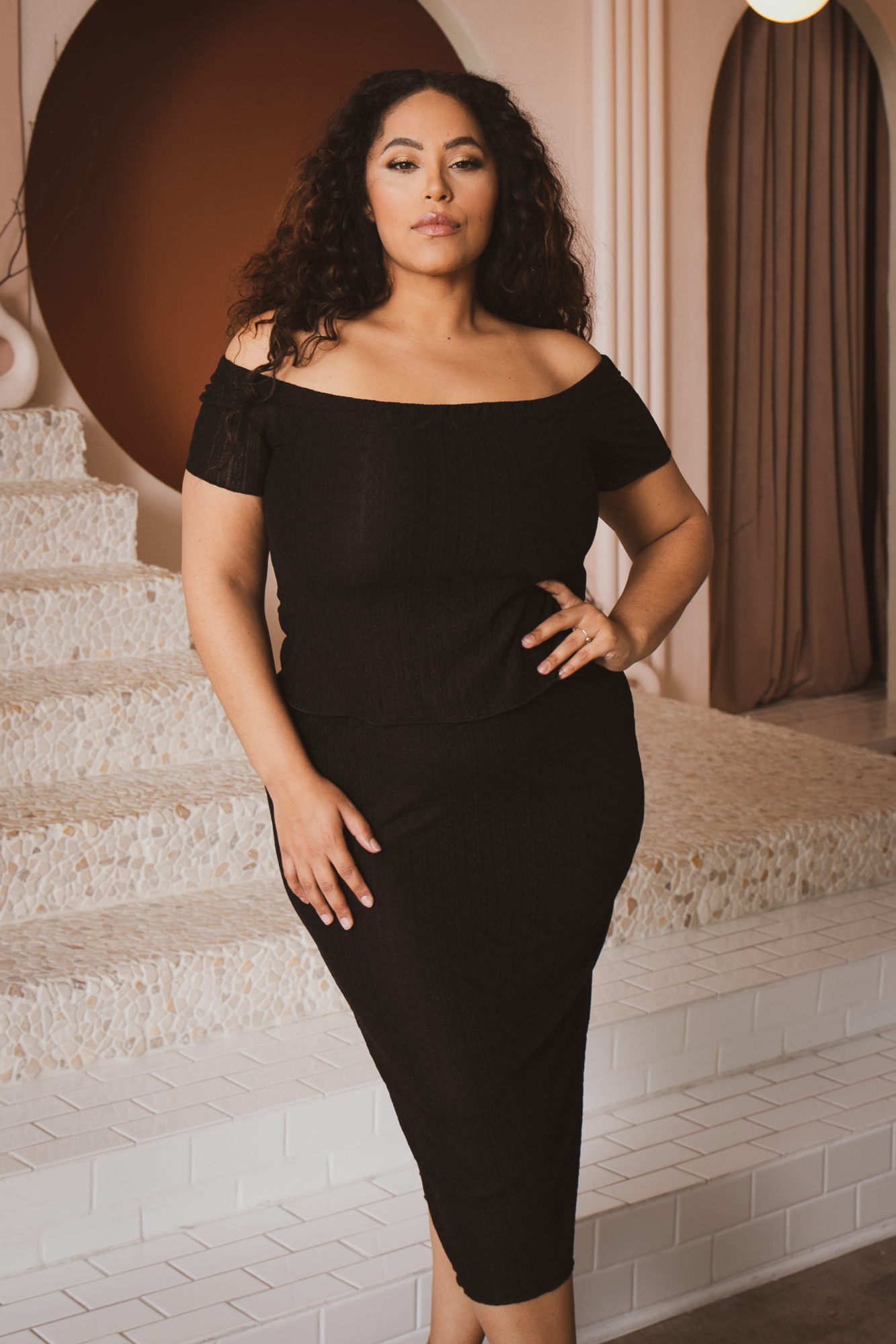 Plus Size Arielle Lace  Midi Skirt - Black