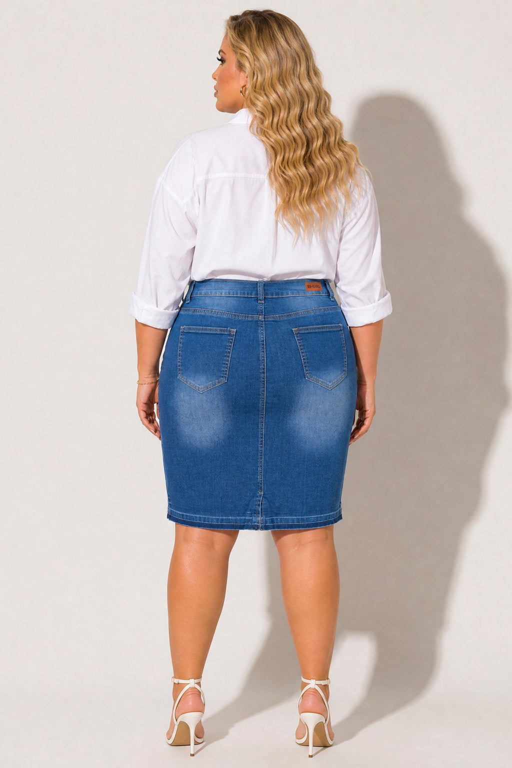 Plus Size Floral Charm Distressed Denim Skirt - Medium Wash