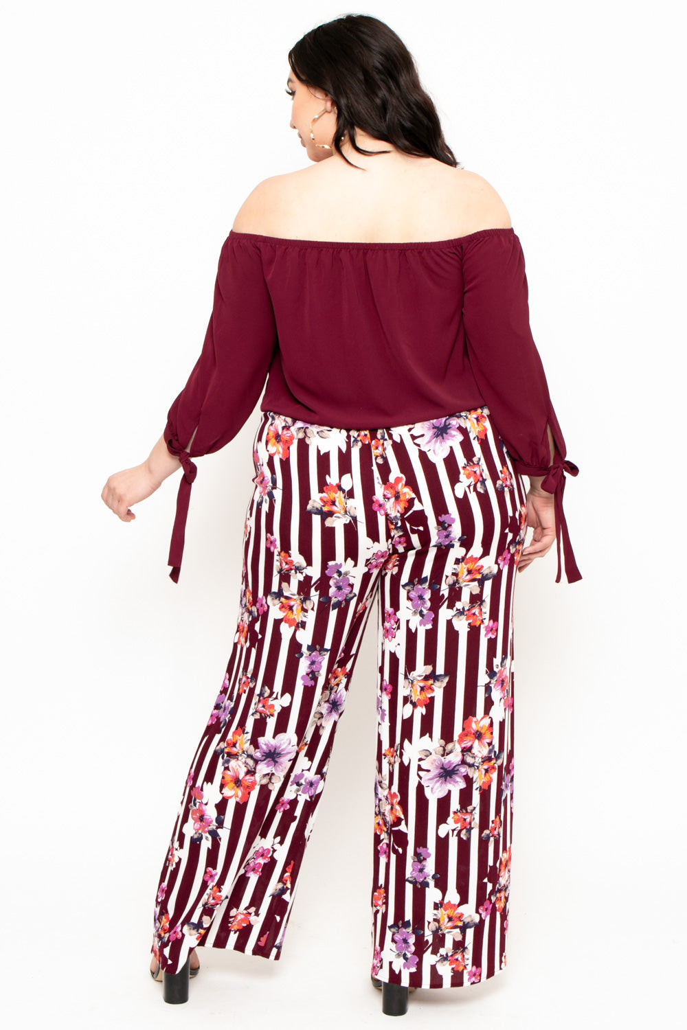 Plus Size Floral Print Wide-Leg Pants - Burgundy