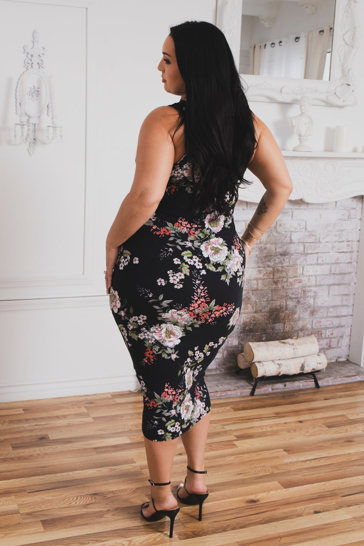 Plus Size Ameri Floral Bodycon Dress- Black