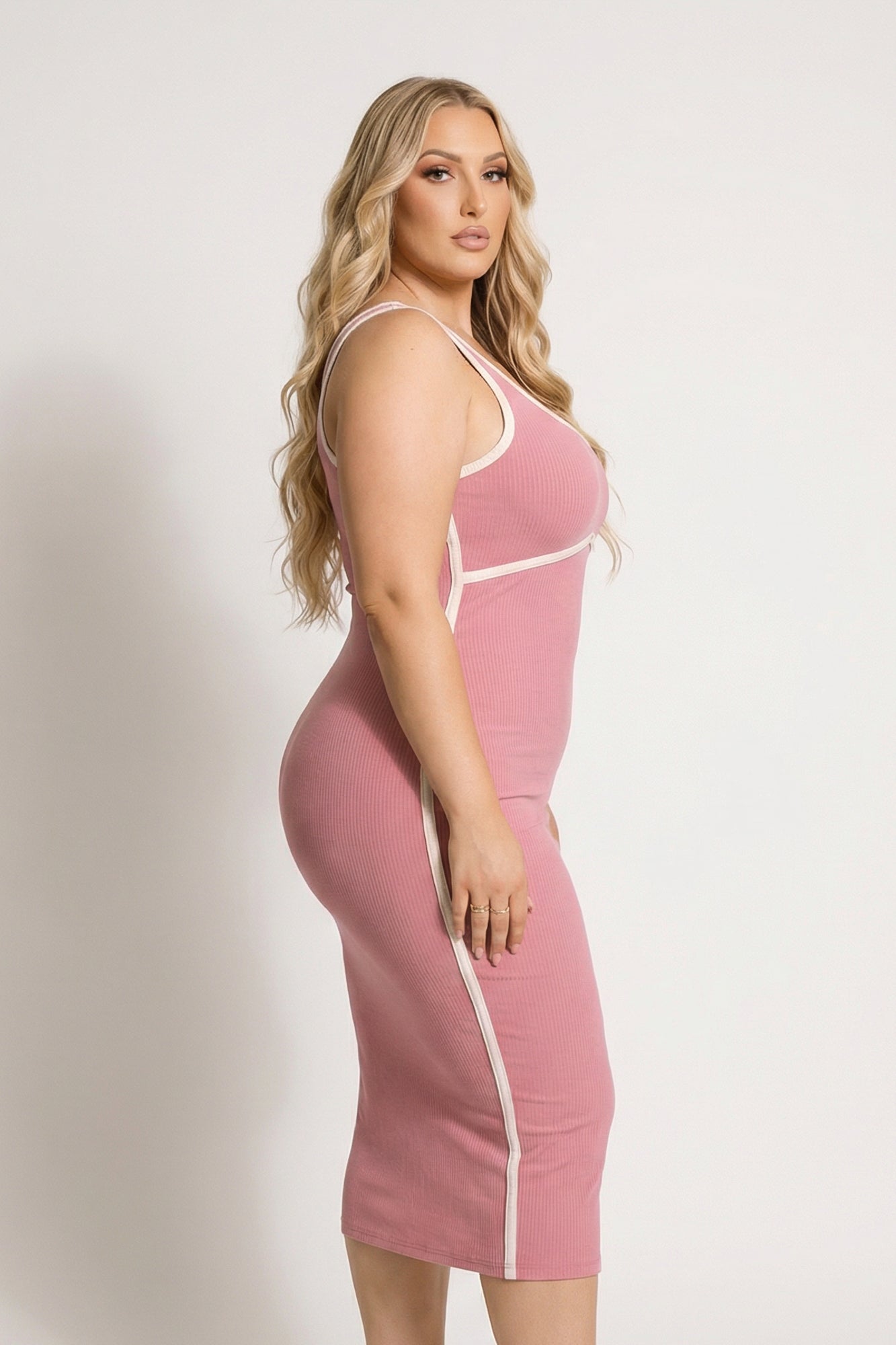 Plus Size Bold Lines Bodycon Dress - Mauve
