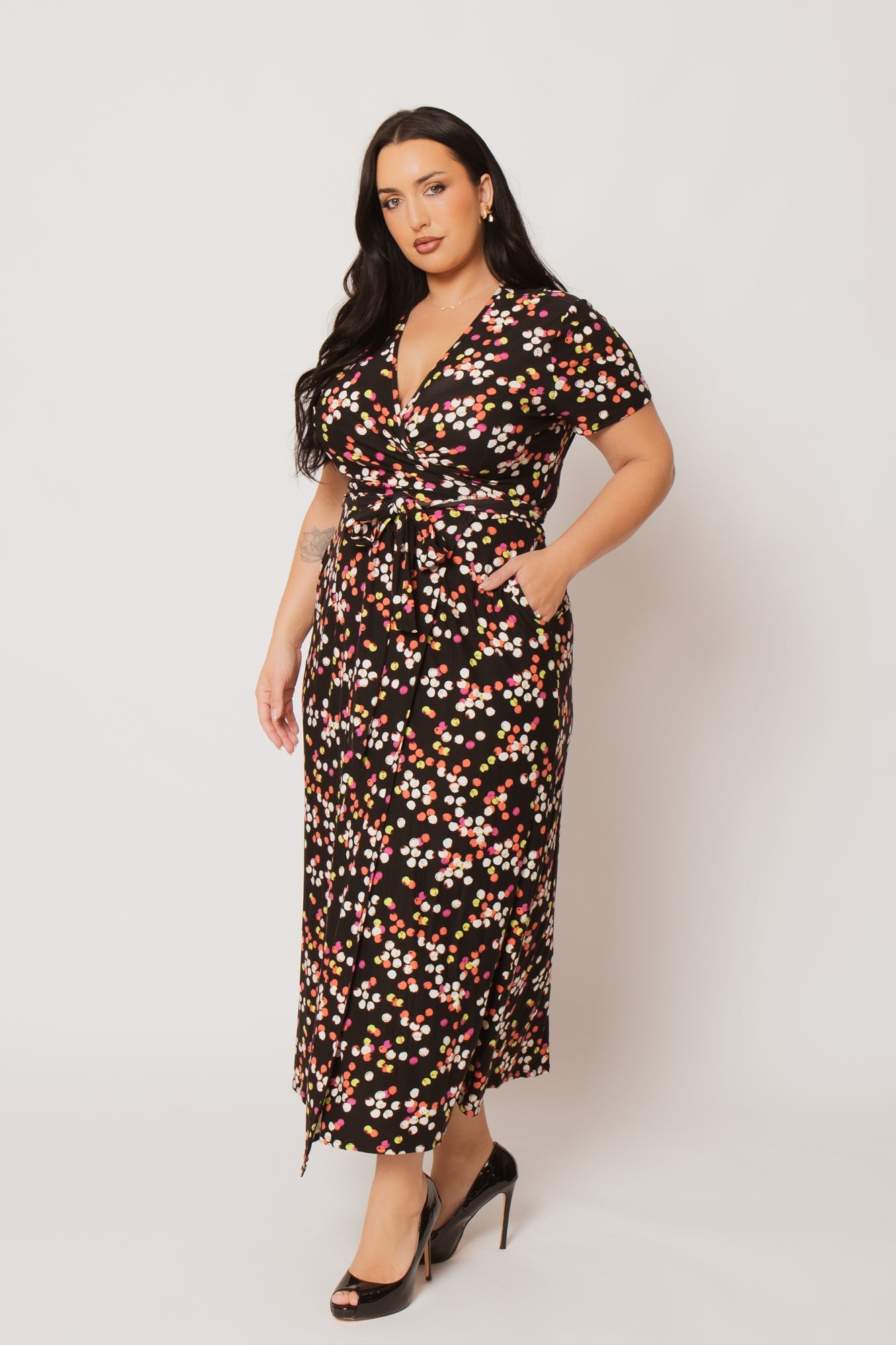 Plus Size Eliana Wrap Dress- Black/Pink