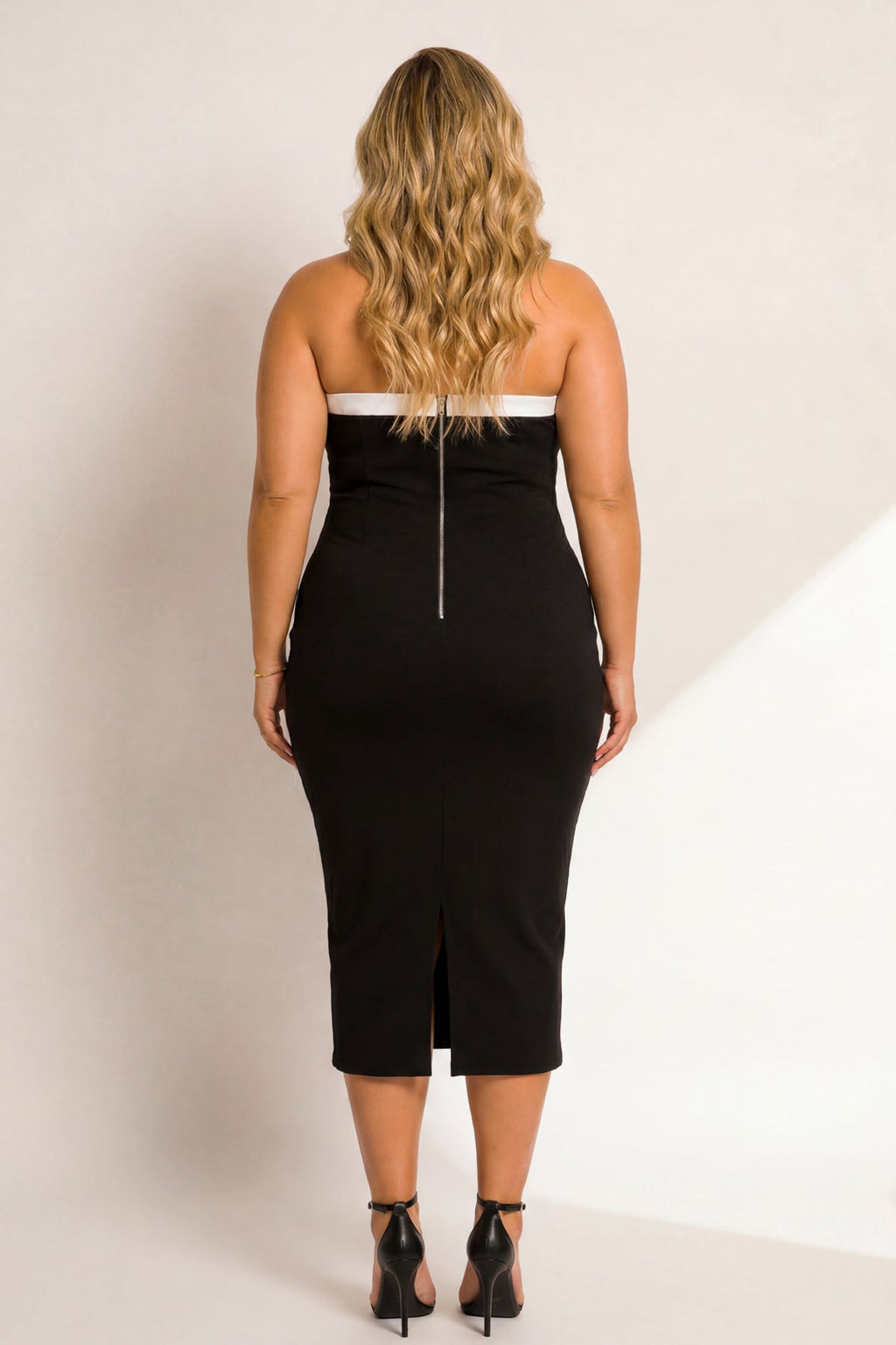 Plus Size Midnight Contrast Dress - Black