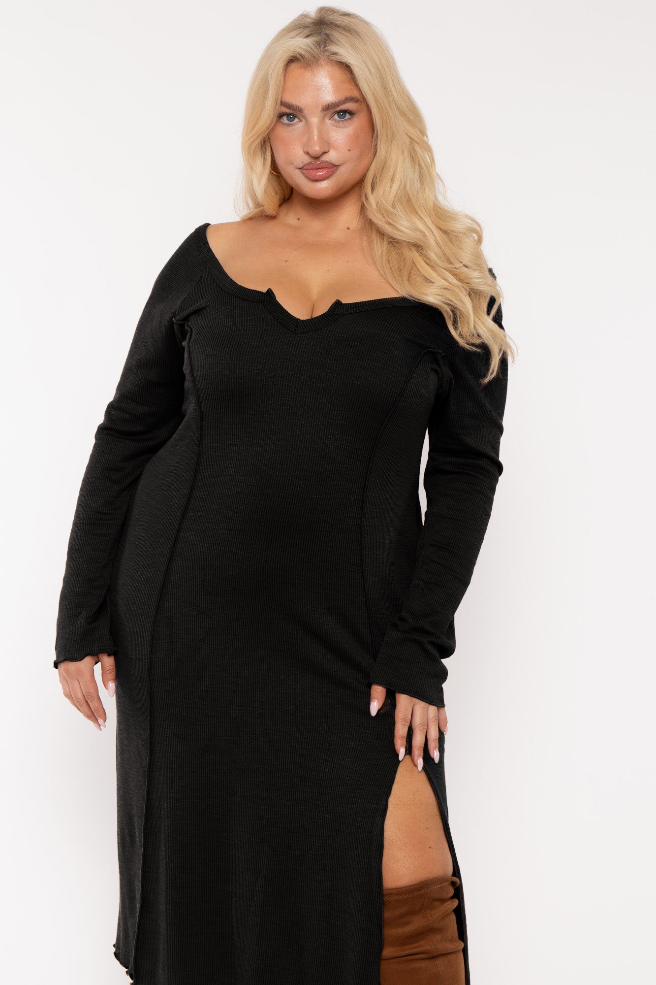 Plus Size Notch Neck  Maxi Dress -Black