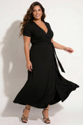 Plus Size Timeless Grace Dress - Black