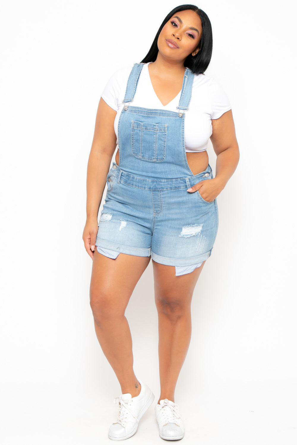 Plus Size Destroyed Basic Denim Overall Shorts - Light Wash