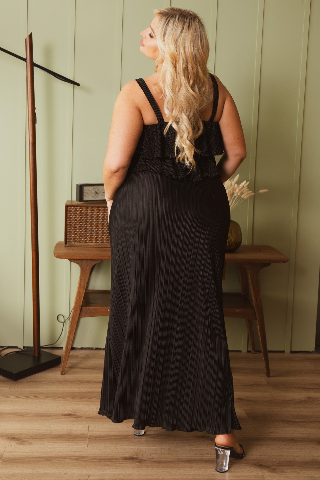 Plus Size Kristle  Pleated 2pc Set - Black