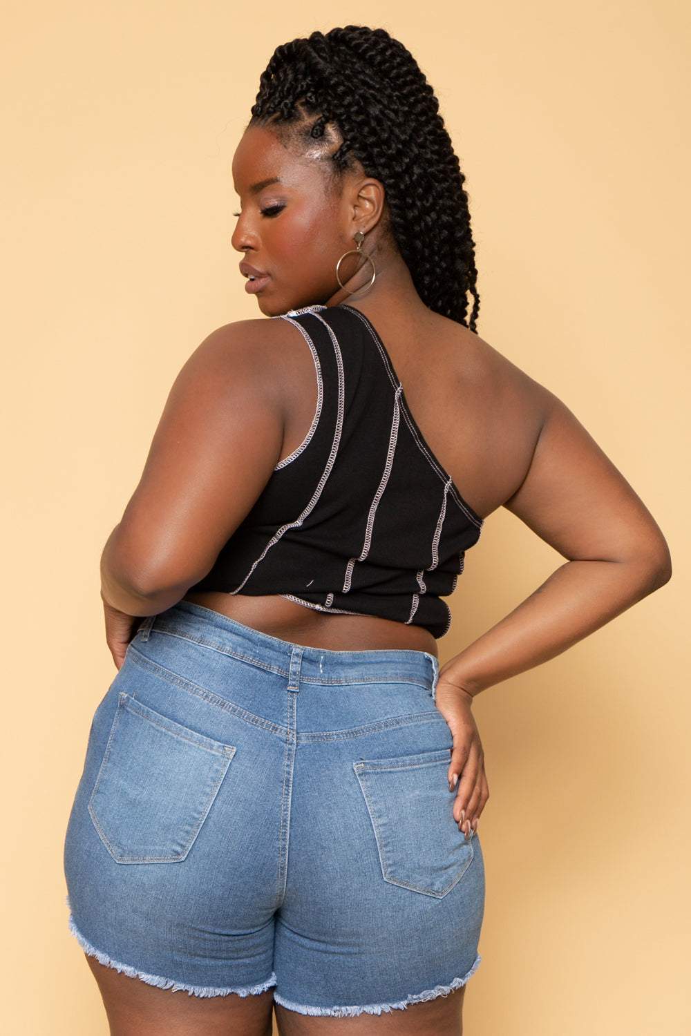Plus Size Contrast Stitch Crop Top - Black