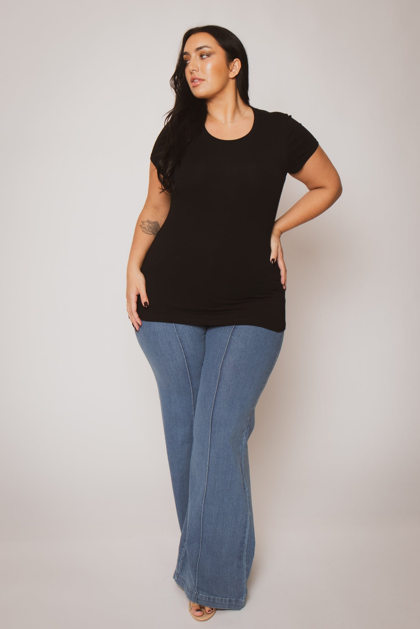 Plus Size Perfect Scoop Tee -Black